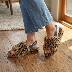 NEW Women’s Slippers Size 6 Koolaburra FUZZ'N II CHEETAH Print Strappy Sandal